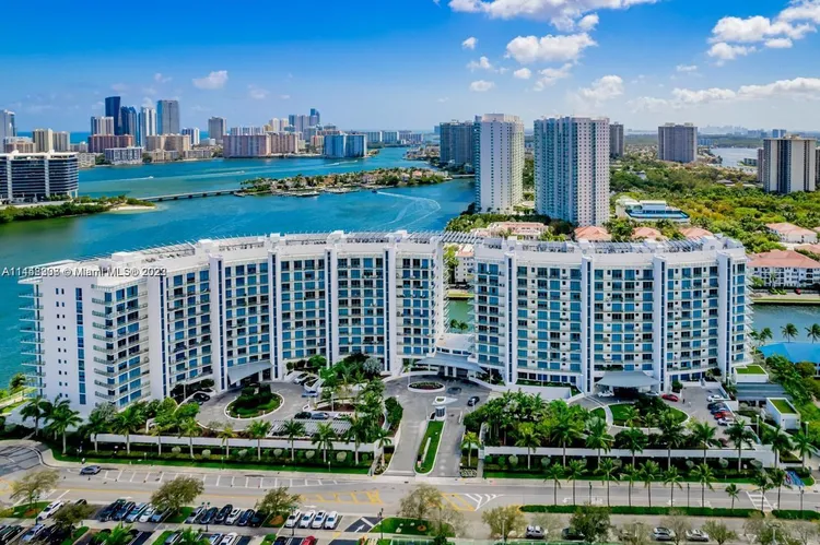 Echo Aventura #206 image #61