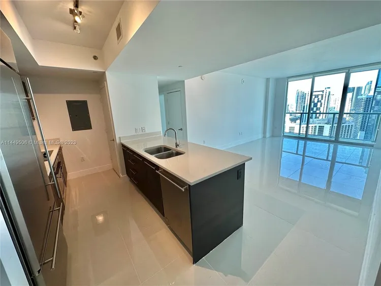 500 Brickell #2908 image #13