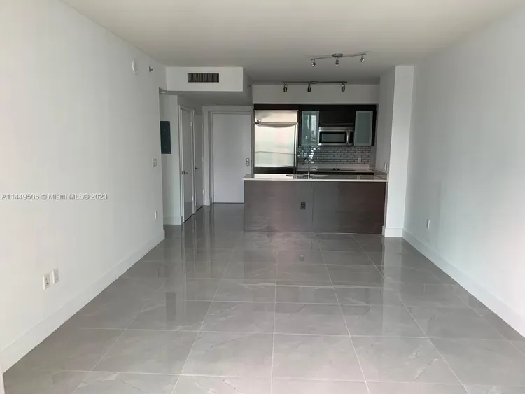 500 Brickell #2908 image #18