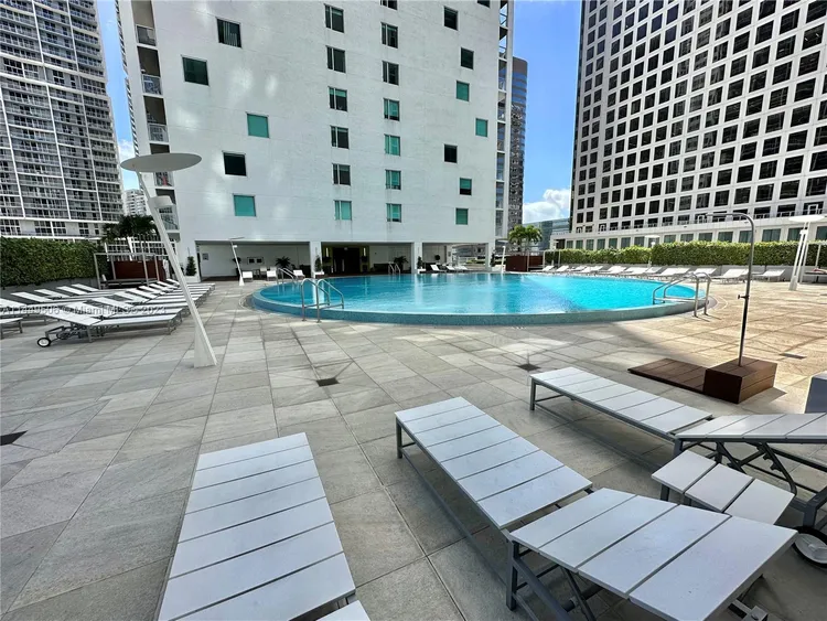 500 Brickell #2908 image #6