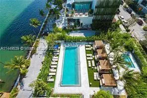 One Paraiso #1506 image #32