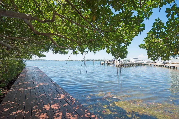 Imperial at Brickell #905 image #10