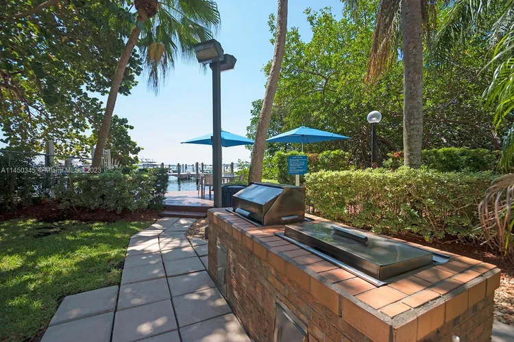 Imperial at Brickell #905 image #24