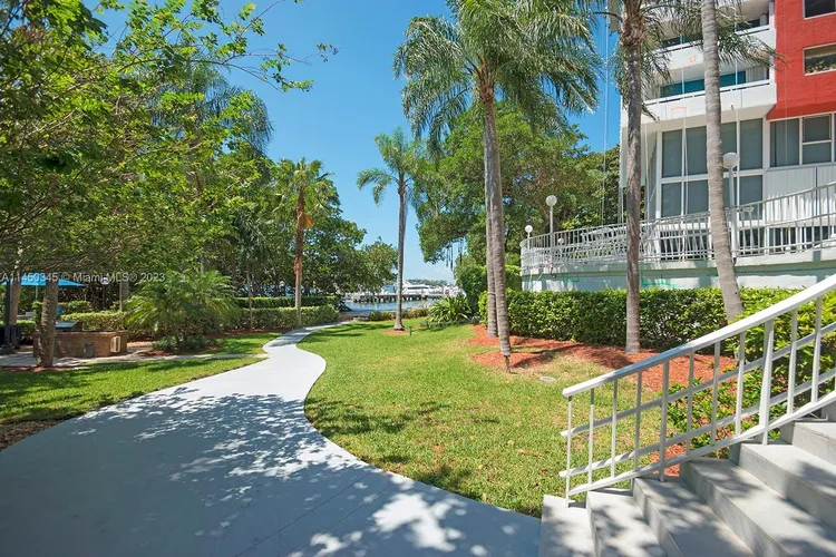 Imperial at Brickell #905 image #29