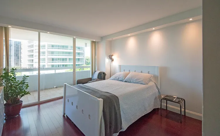 Imperial at Brickell #905 image #48