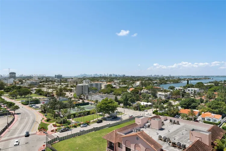 Champlain Towers East #11E image #36