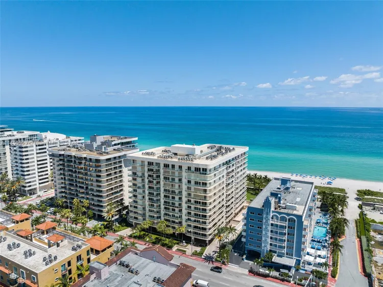 Champlain Towers East #11E image #40