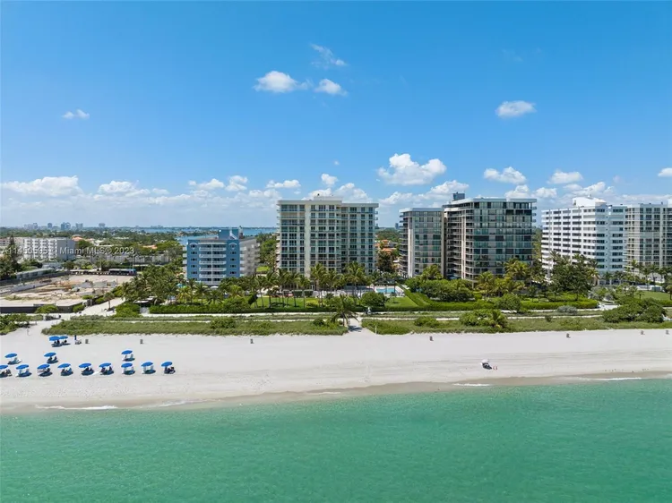 Champlain Towers East #11E image #45