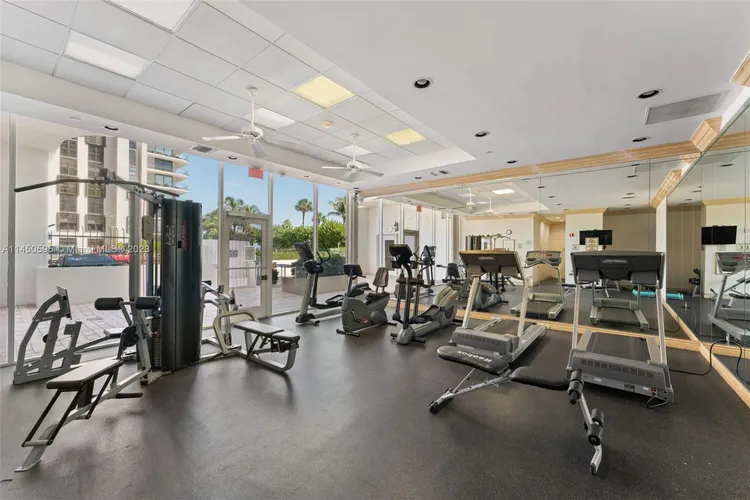 Champlain Towers East #11E image #48