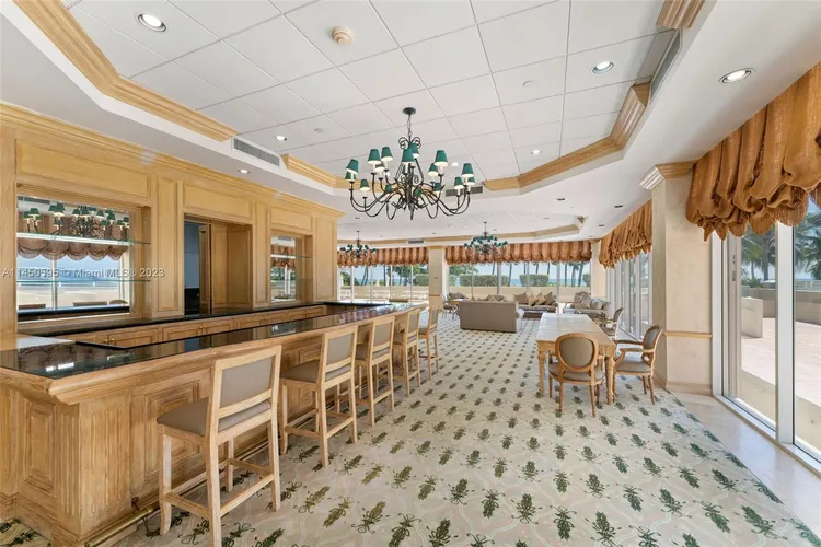 Champlain Towers East #11E image #49