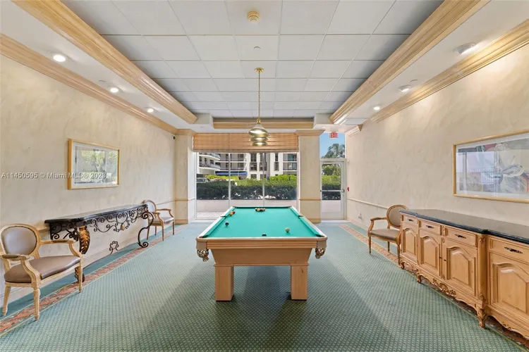 Champlain Towers East #11E image #50