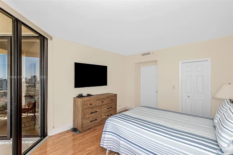 The Terraces At Turnberry #2710 image #14