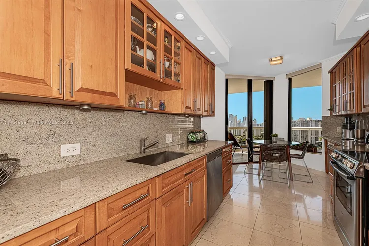 The Terraces At Turnberry #2710 image #7