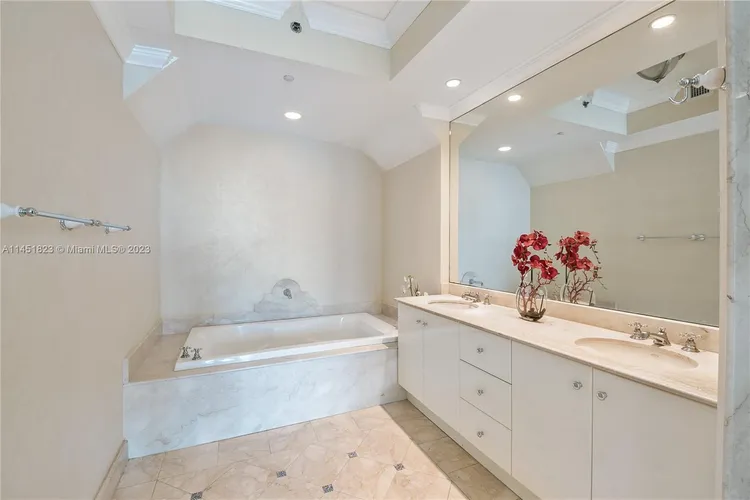 Continuum I South #2902 image #10