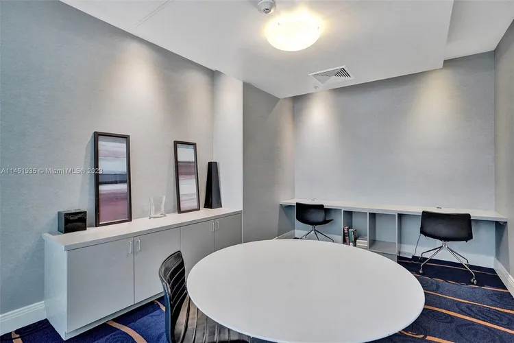 Latitude #1708 image #14