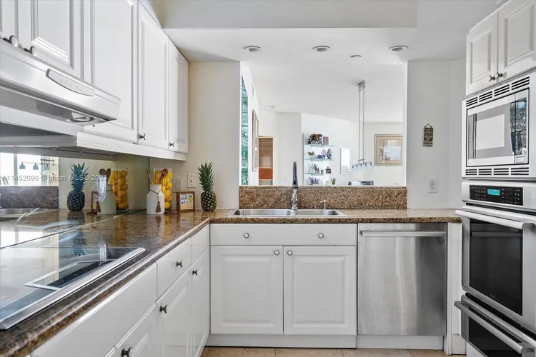 Mirage #9J image #13