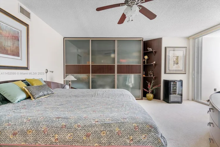 Mirage #9J image #17