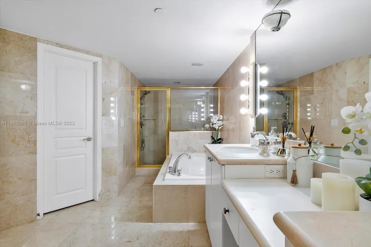 Mirage #9J image #19