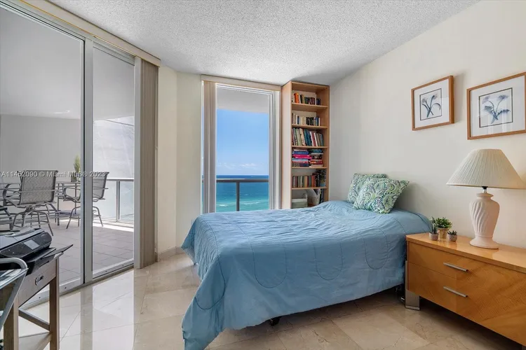 Mirage #9J image #24