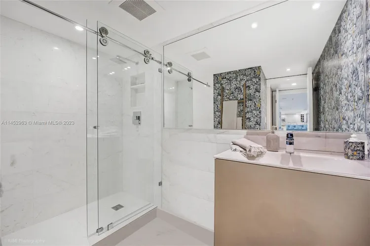 Atlantis on Brickell #302 image #7