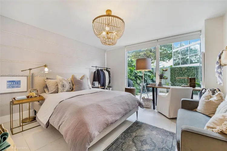 Atlantis on Brickell #302 image #8