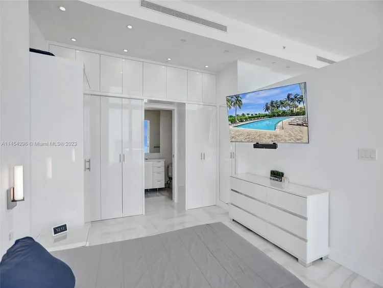 Bel Aire on the Ocean #1805 image #14