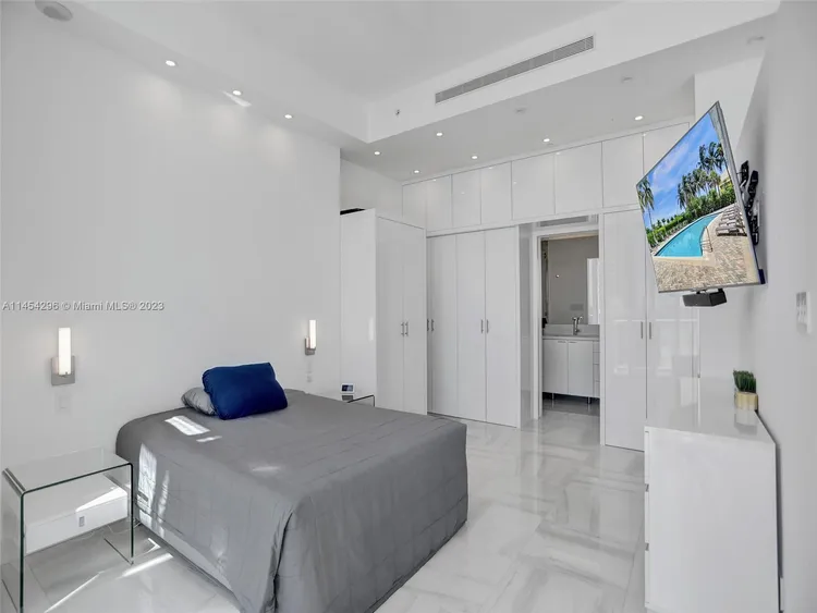 Bel Aire on the Ocean #1805 image #17