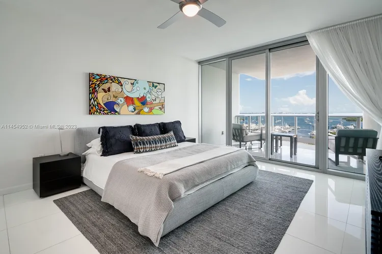 Grovenor House #1105 image #6