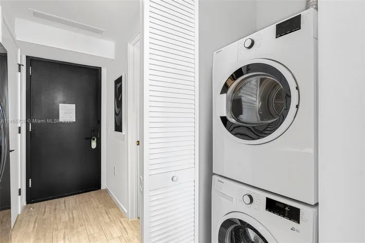 The Elser Hotel & Residences #1612 image #14