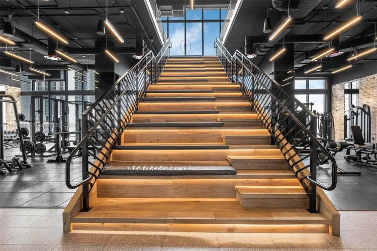 The Elser Hotel & Residences #1612 image #18