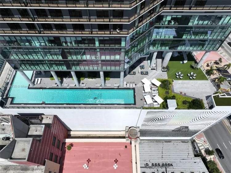 The Elser Hotel & Residences #1612 image #21