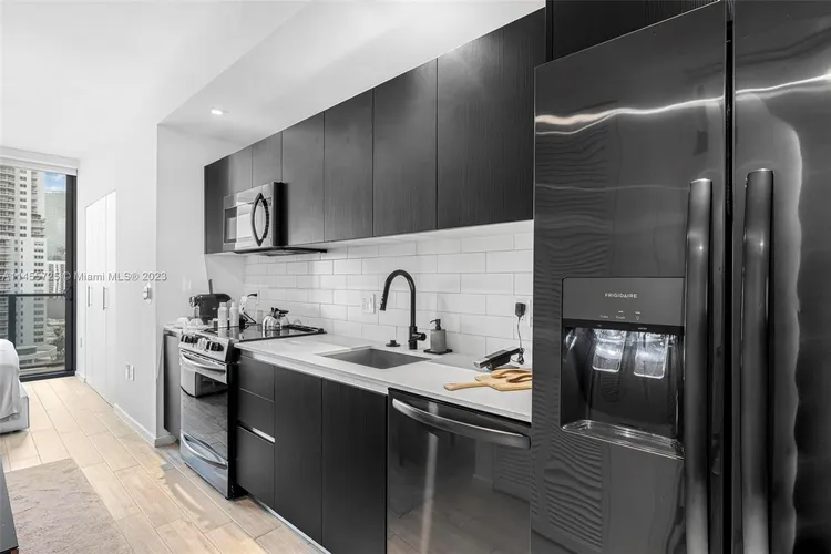 The Elser Hotel & Residences #1612 image #9