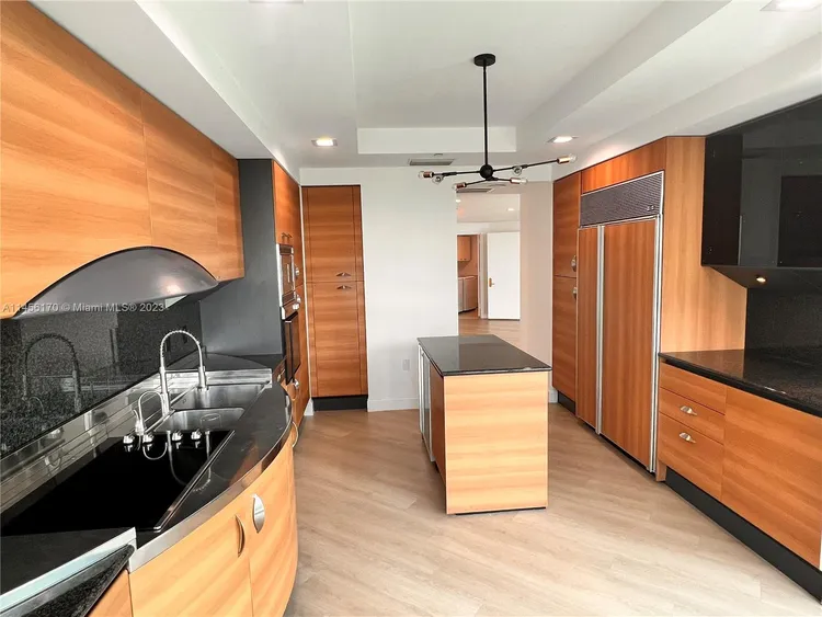 Porto Vita South Tower #702 image #20