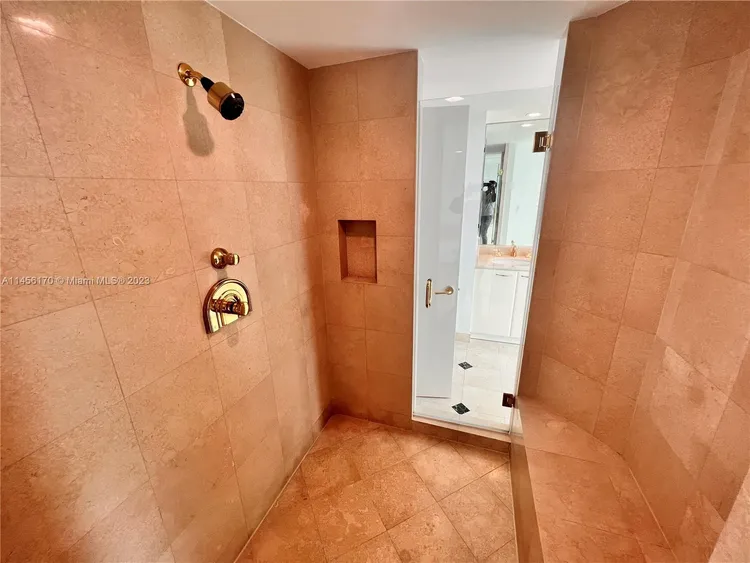 Porto Vita South Tower #702 image #32