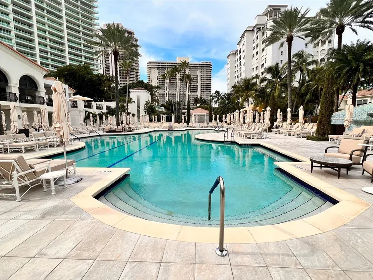 Porto Vita South Tower #702 image #49