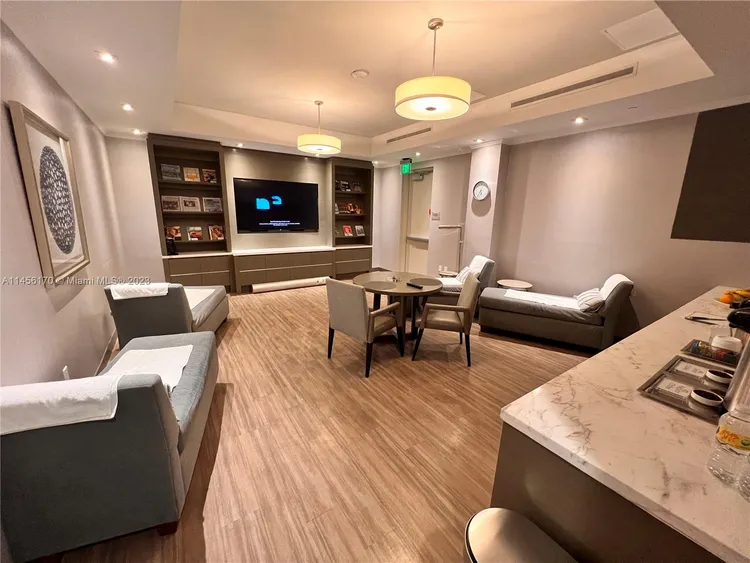 Porto Vita South Tower #702 image #65