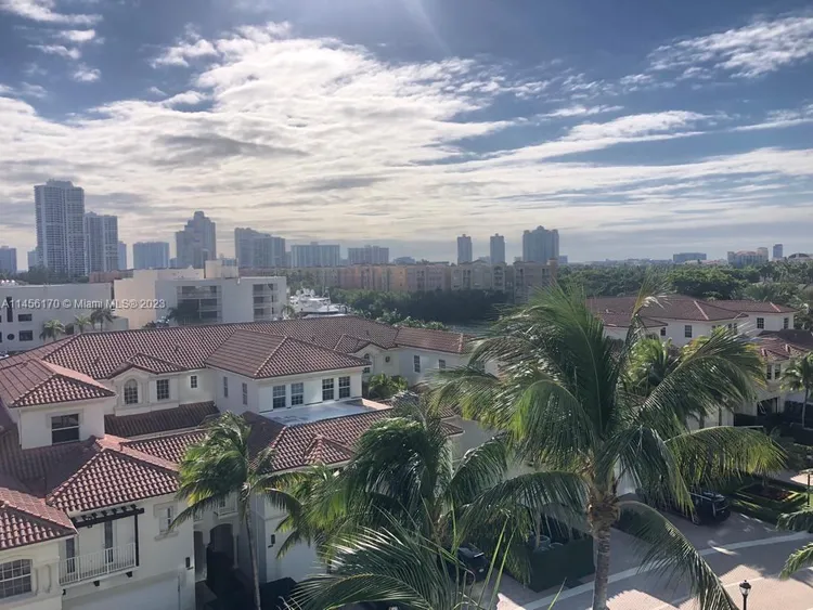 Porto Vita South Tower #702 image #7