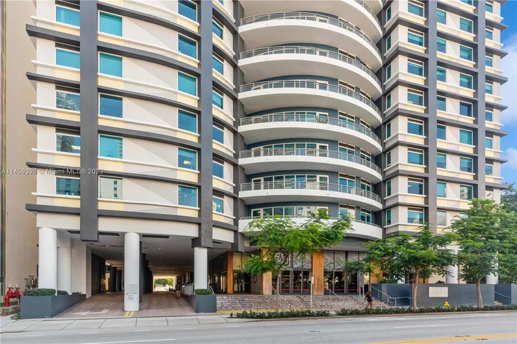 Infinity at Brickell #3008 image #16