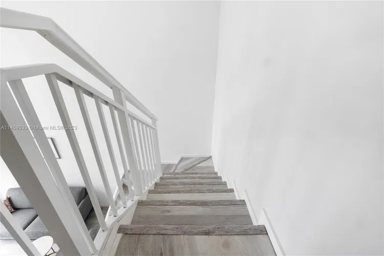 Lofts On Brickell #104 image #13