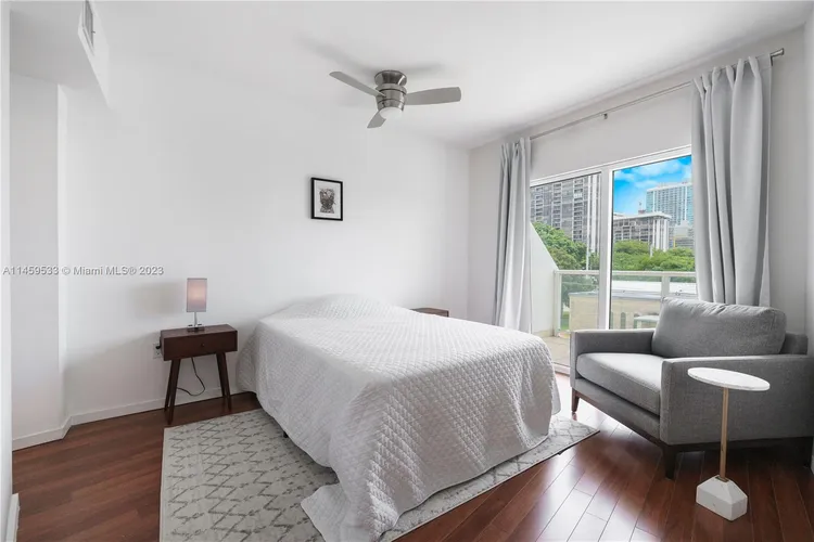 Lofts On Brickell #104 image #17