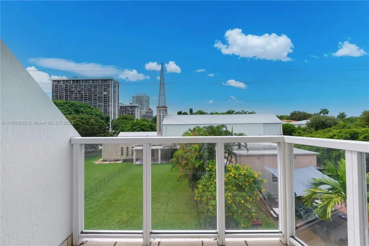 Lofts On Brickell #104 image #26