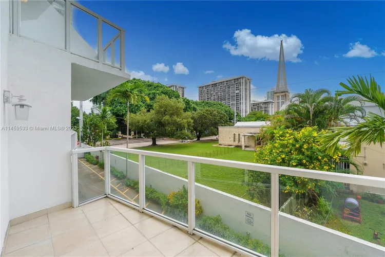 Lofts On Brickell #104 image #31