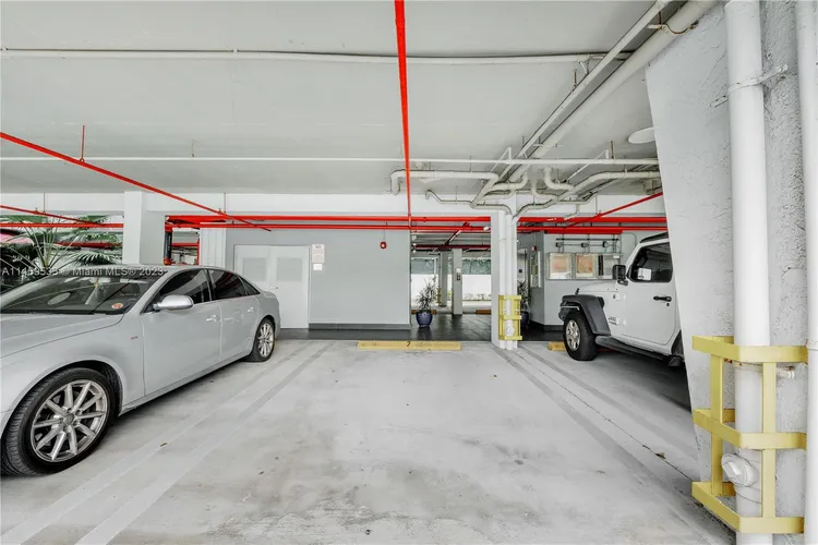 Lofts On Brickell #104 image #33