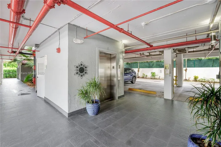 Lofts On Brickell #104 image #34