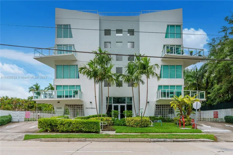 Lofts On Brickell #104 image #37