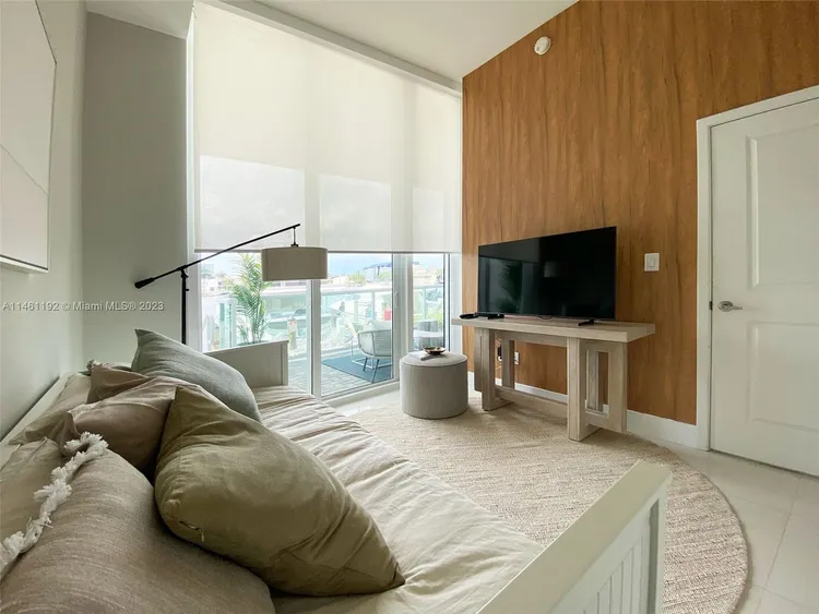 400 Sunny Isles #119 image #13