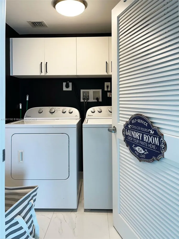 400 Sunny Isles #119 image #19