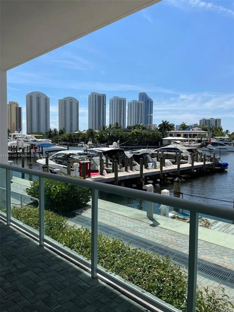 400 Sunny Isles #119 image #20