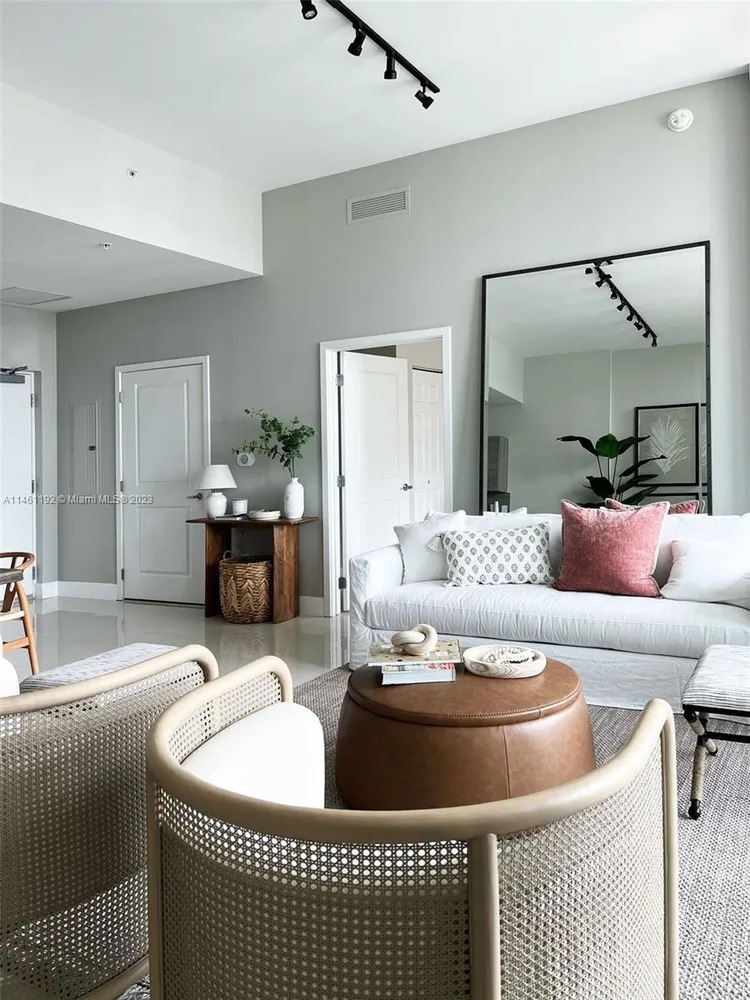 400 Sunny Isles #119 image #6