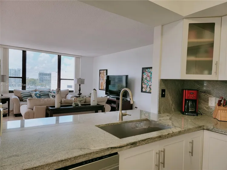 Alexander Towers #401 image #10